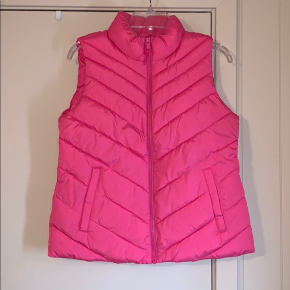 ❌SOLD❌Gap Bold Pink Medium Warmest Puffer Vest NWT - Picture 3 of 5